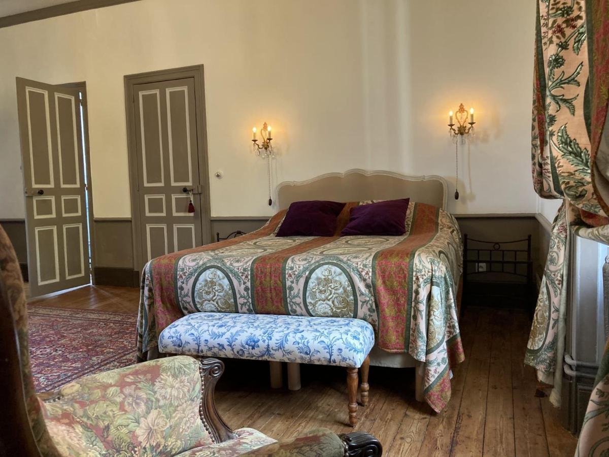 Chateau Isigny, Ideal Pour Les Familles Avec Enfants Et Les Animaux De Compagnie, Situe A Proximite Du Mont Saint-Michel Екстериор снимка